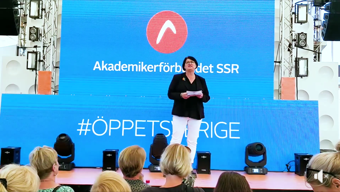 Heike Erkers vid inledning av "Stå upp för Öppet Sverige" Almedalen 4/7 2018