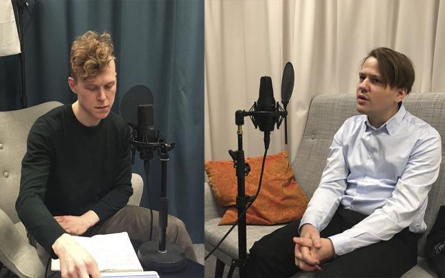 Simon Vinge och Oskar Taxén diskuterar juridifiering i Samhällsvetarpoddens första avsnitt för året.