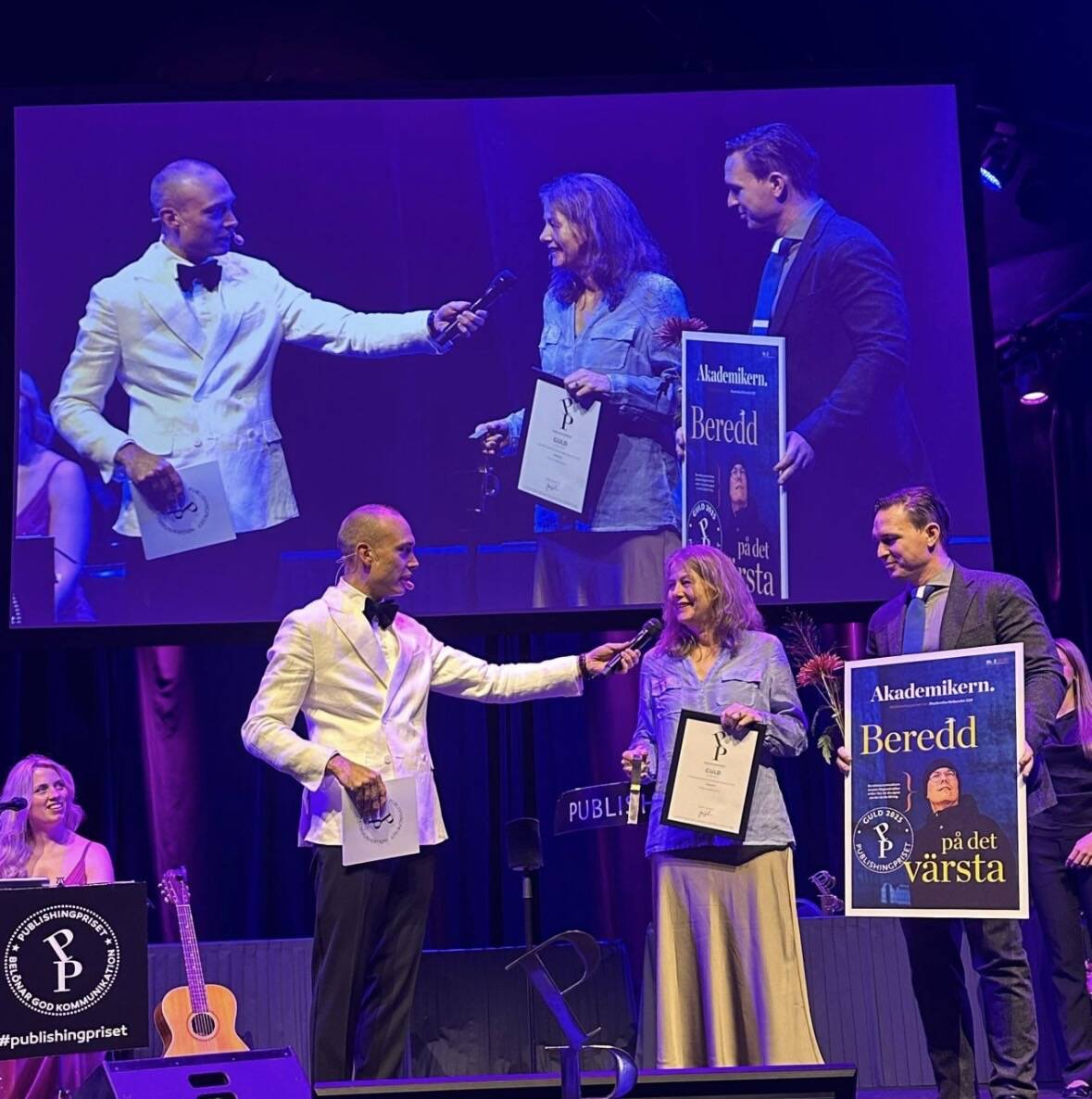 Akademikern och Akademikerförbundet SSR tar emot priset