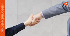 blogg hand4.jpg